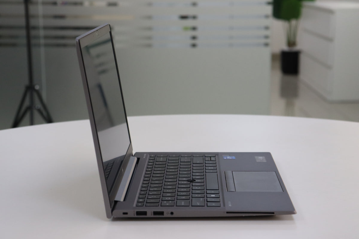 HP ZBook Firefly G8 SN:32295 product photo 4
