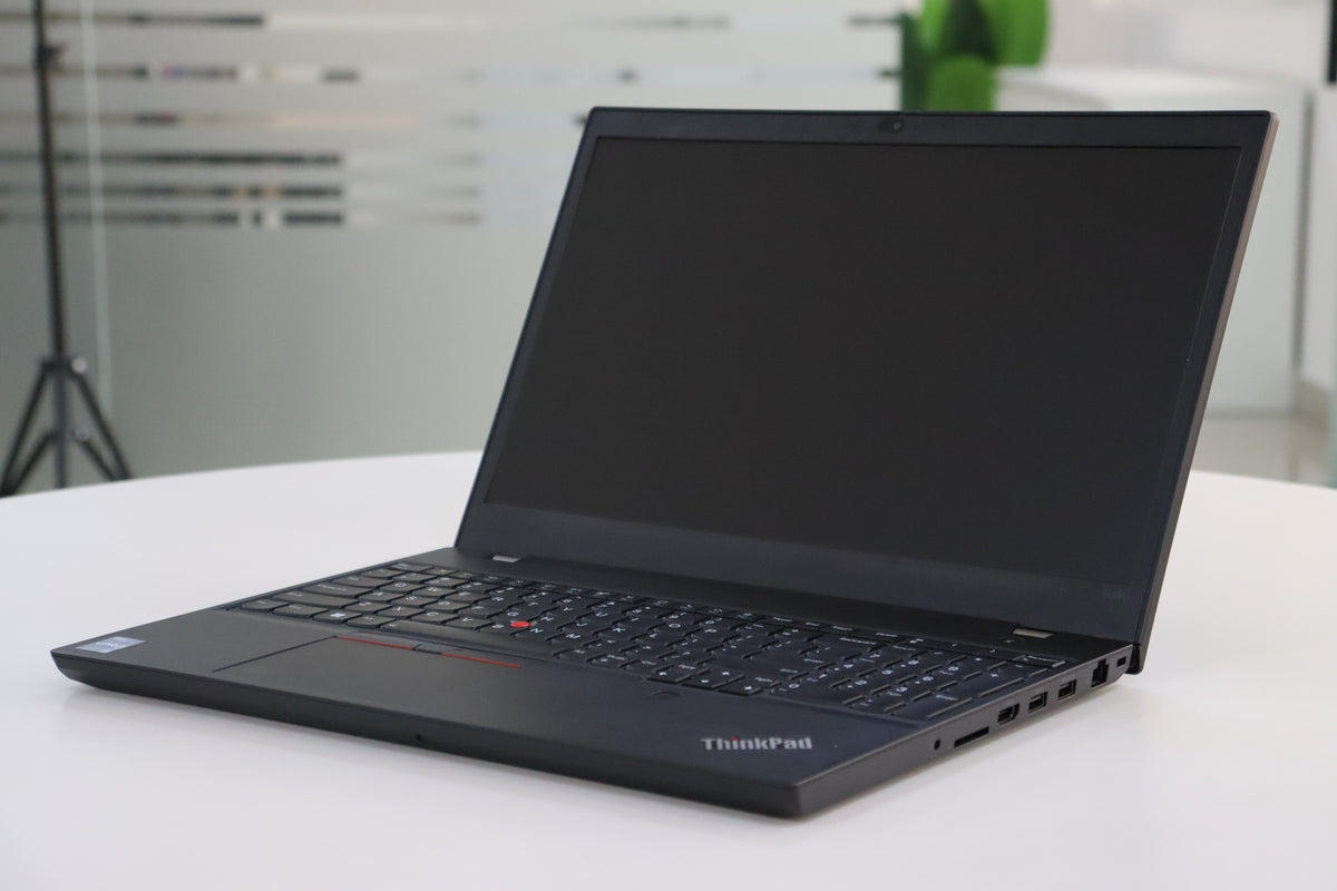Lenovo ThinkPad P15v Gen 3 SN:34610 product photo 2