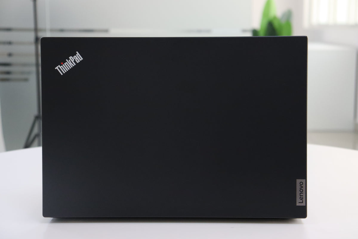 Lenovo ThinkPad P15v Gen 3 SN:34611 product photo 5
