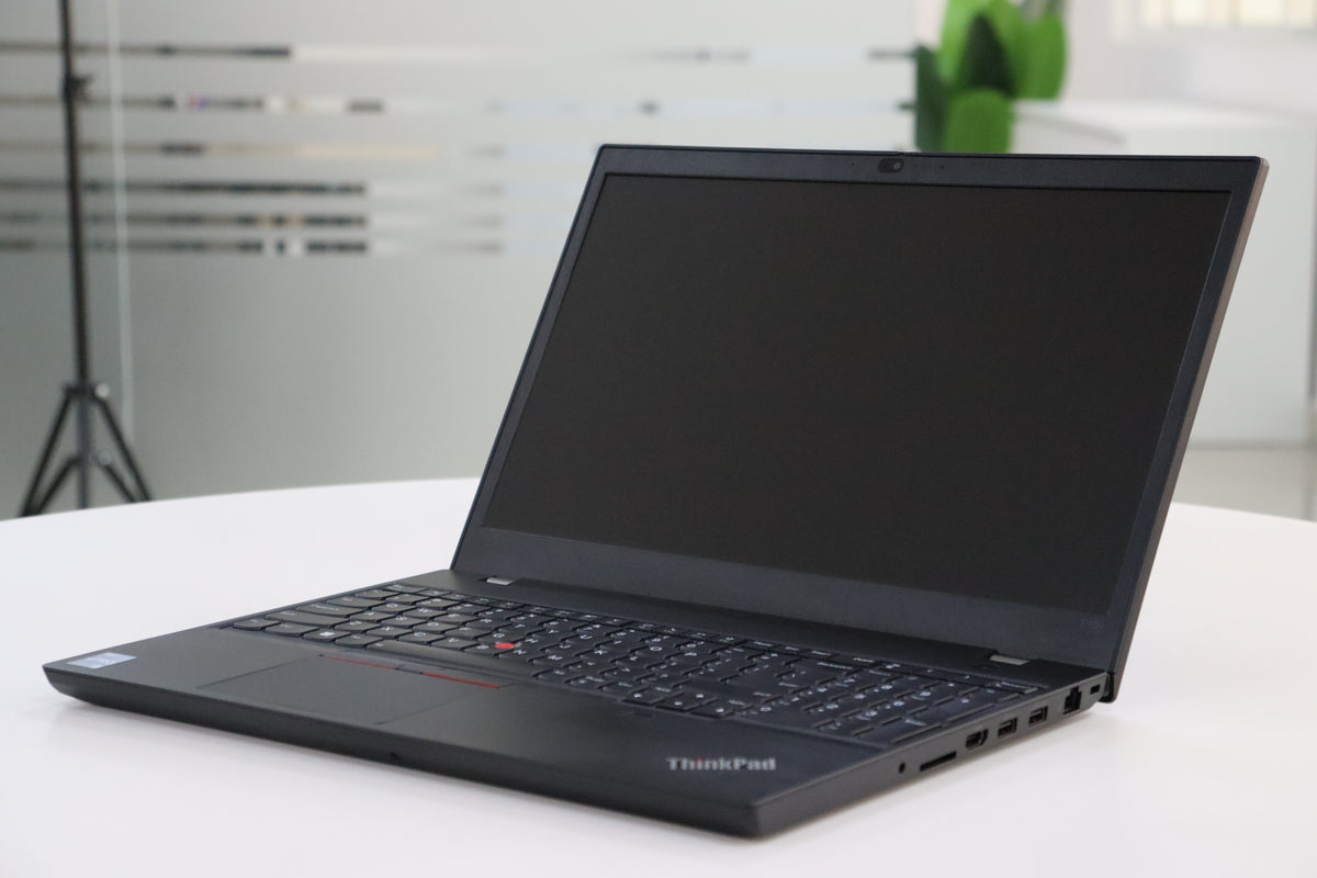 Lenovo Thinkpad P15v Gen 3 SN:34612 product photo 2