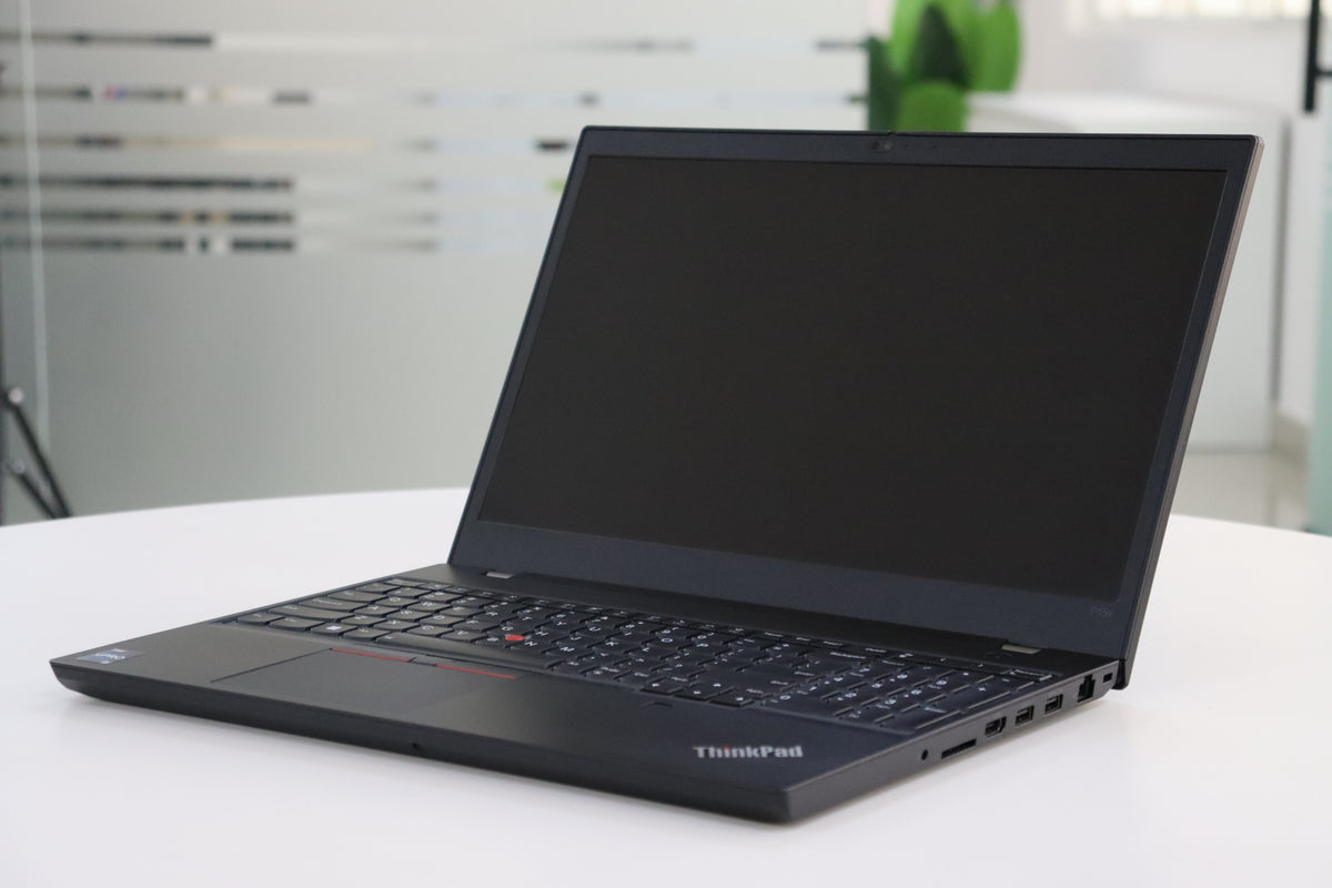 Lenovo Thinkpad P15v Gen 3 SN:34613 product photo 2