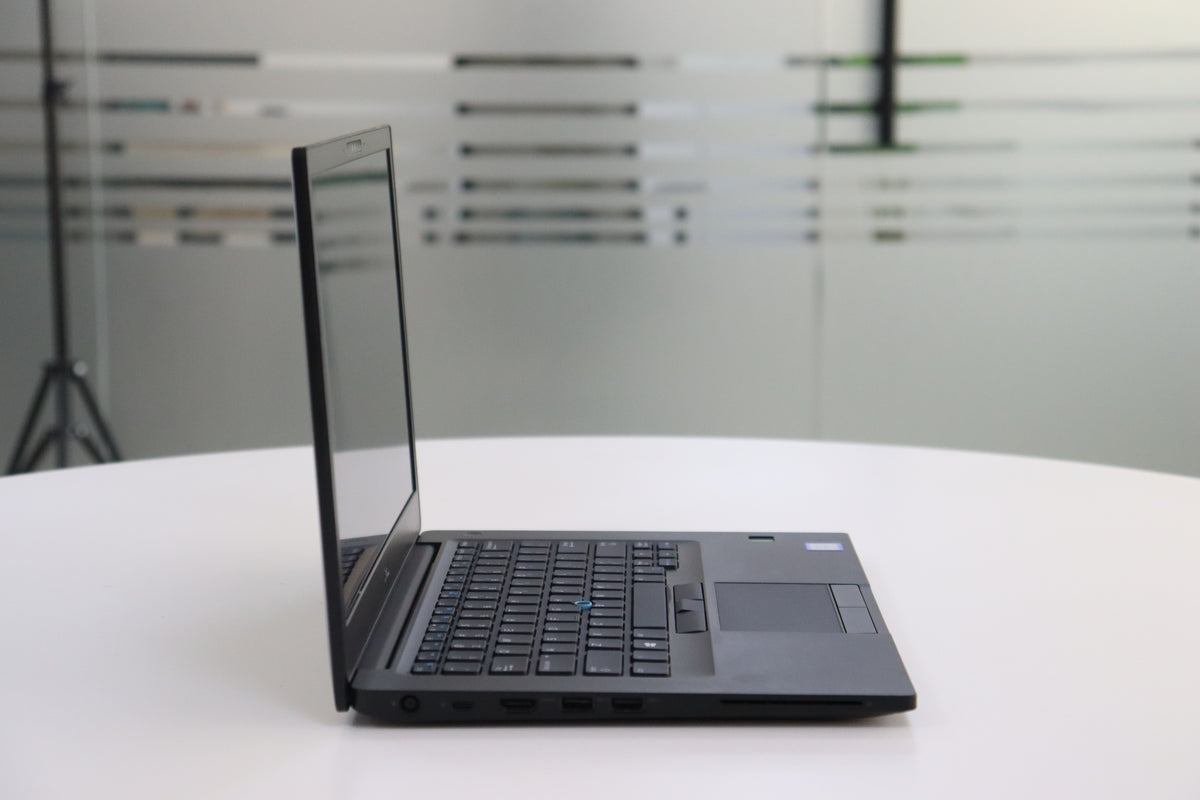 LATITUDE 7490 105029937486 image_4