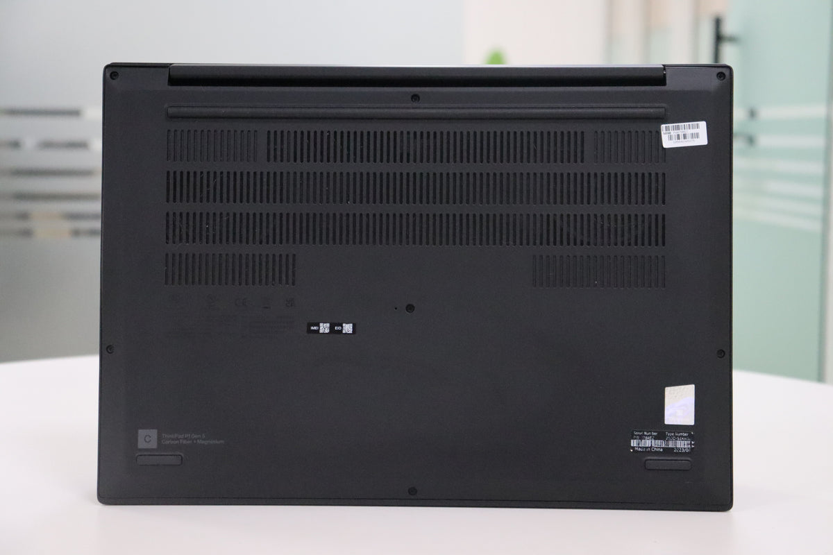 THINKPAD P1 GEN 5 105098945836 image_7