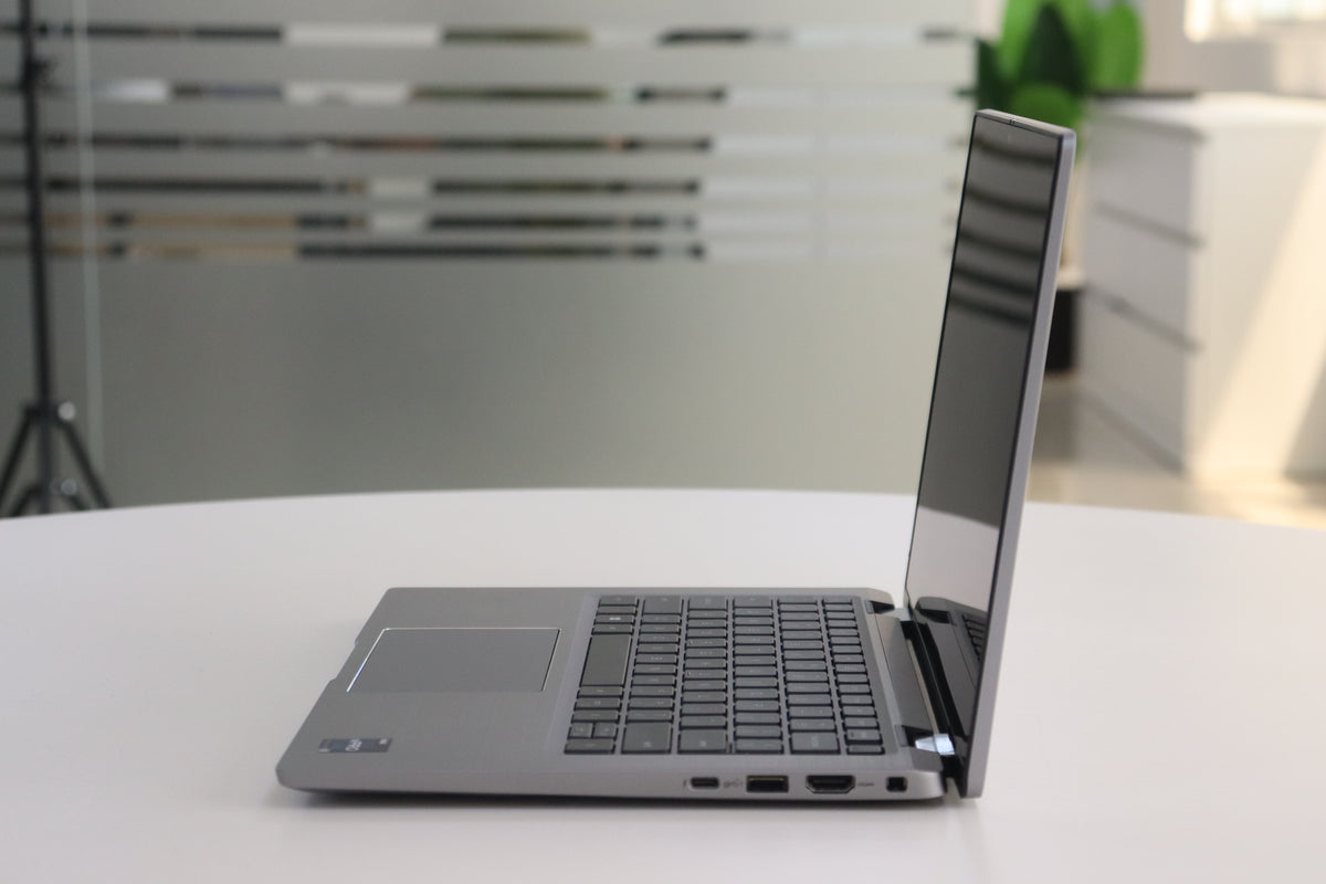 LATITUDE 7430 105143948231 image_3