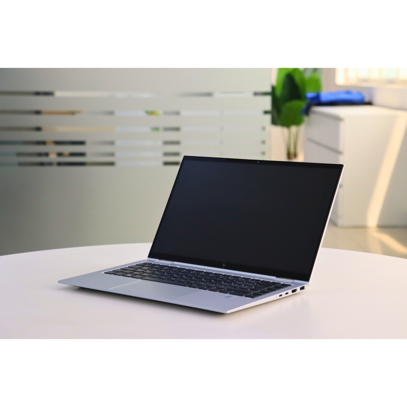 HP ELITEBOOK X360 1040 G7: 10th Gen i7, 16GB RAM, 512GB SSD, SN:00722