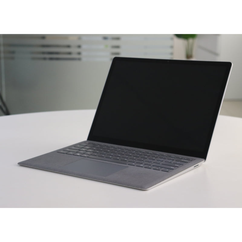 MICROSOFT SURFACE LAPTOP 3: 10th Gen i5, 8GB RAM, 256GB SSD, SN:76462