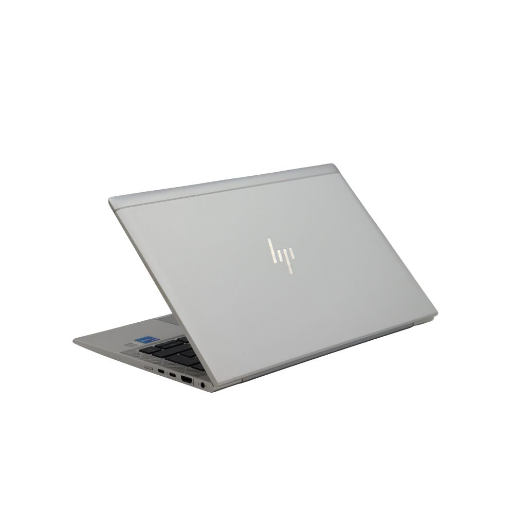 HP ELITEBOOK 830 G8: 11th Gen i5, 16GB RAM, 256GB SSD, SN:00027