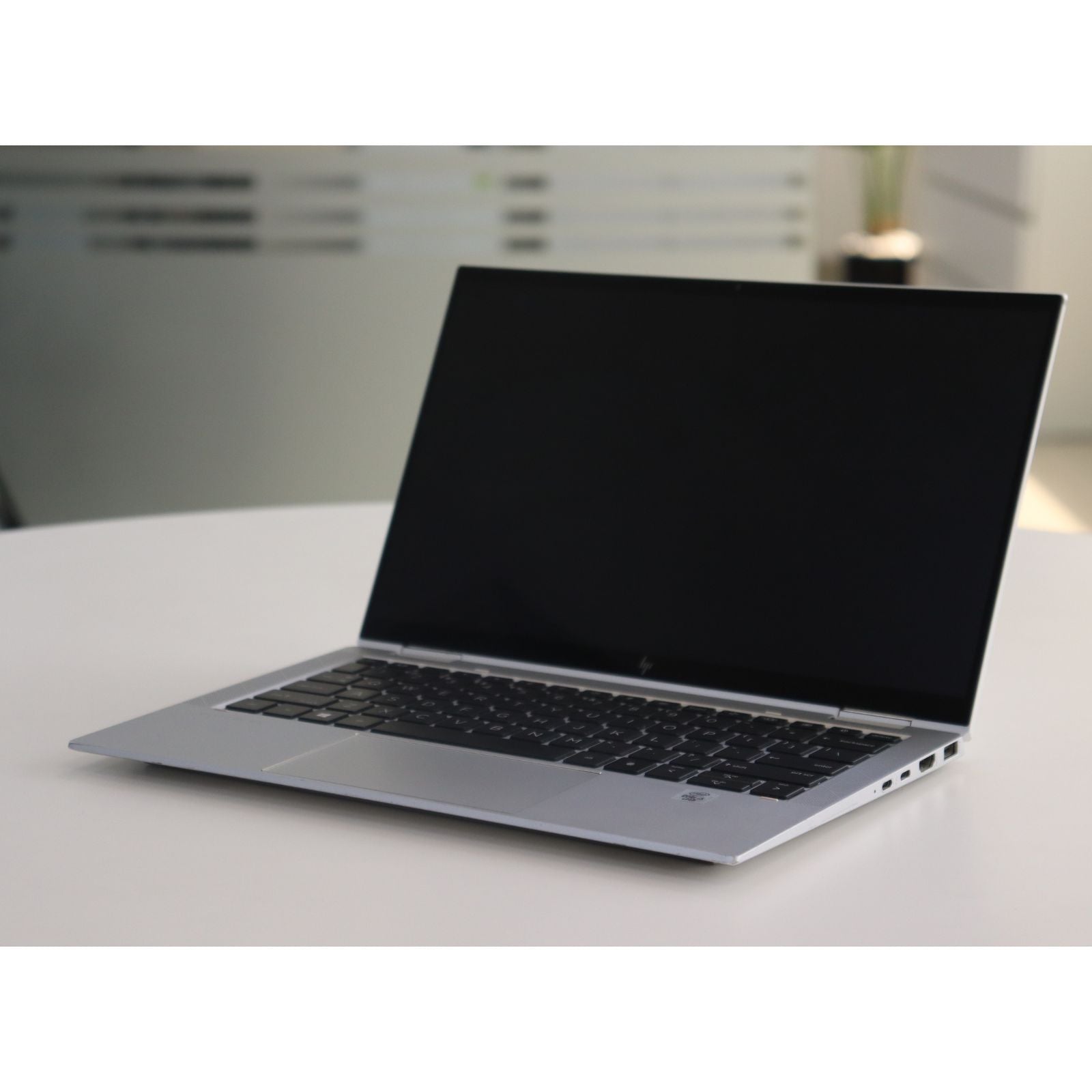 HP ELITEBOOK X360 1030 G7: 10th Gen i5, 16GB RAM, 256GB SSD, SN:19022