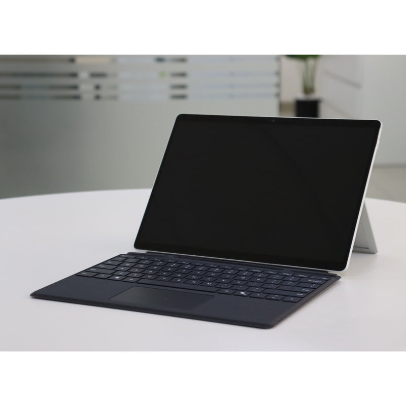 MICROSOFT SURFACE PRO 8: 11th Gen i7, 16GB RAM, 256GB SSD, SN:19076