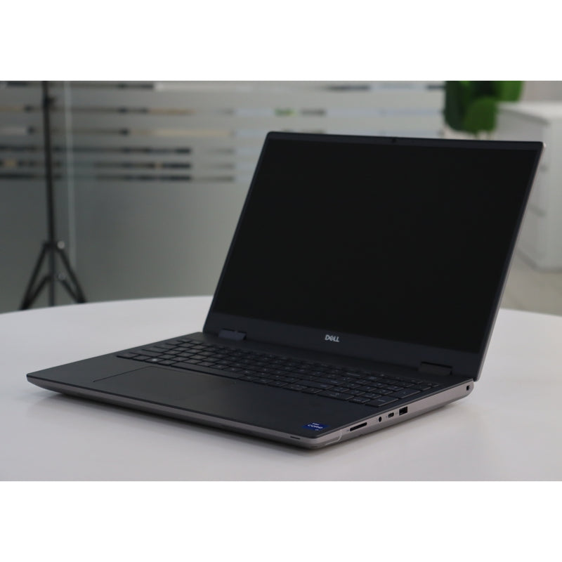 Dell PRECISION 7670: 12th Gen i7, 64GB RAM, 512GB SSD, SN:19507