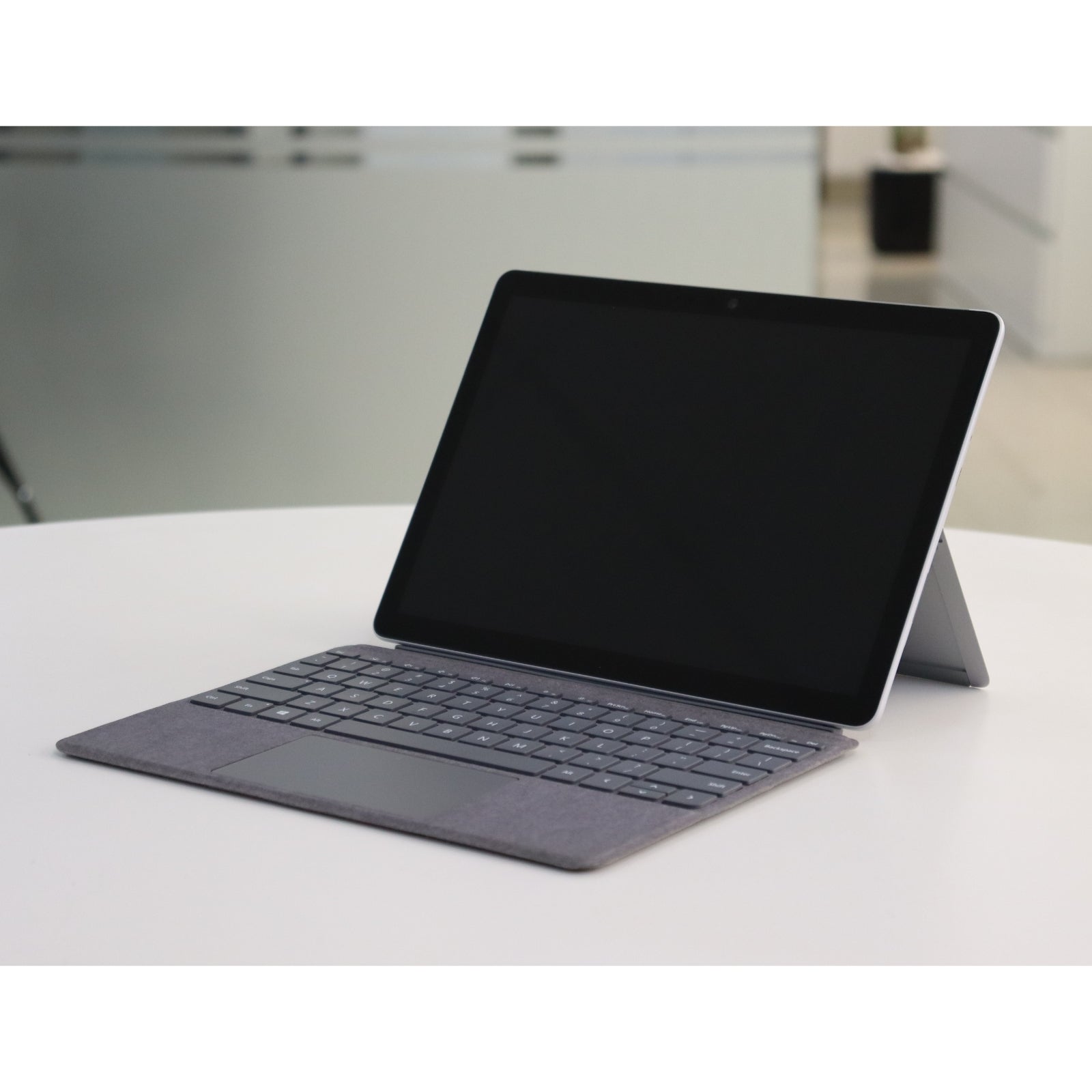 Microsoft SURFACE GO 3: i3, 10th Gen, 4GB RAM, 64GB SSD, SN:18621