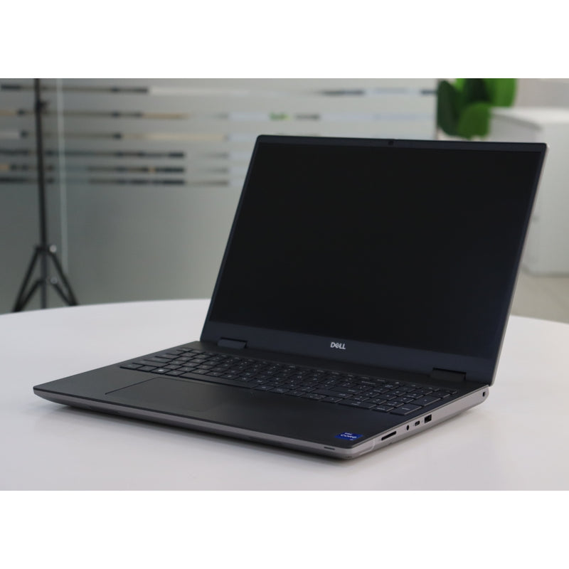Dell PRECISION 7670: 12th Gen i7, 64GB RAM, 512GB SSD, SN:919511