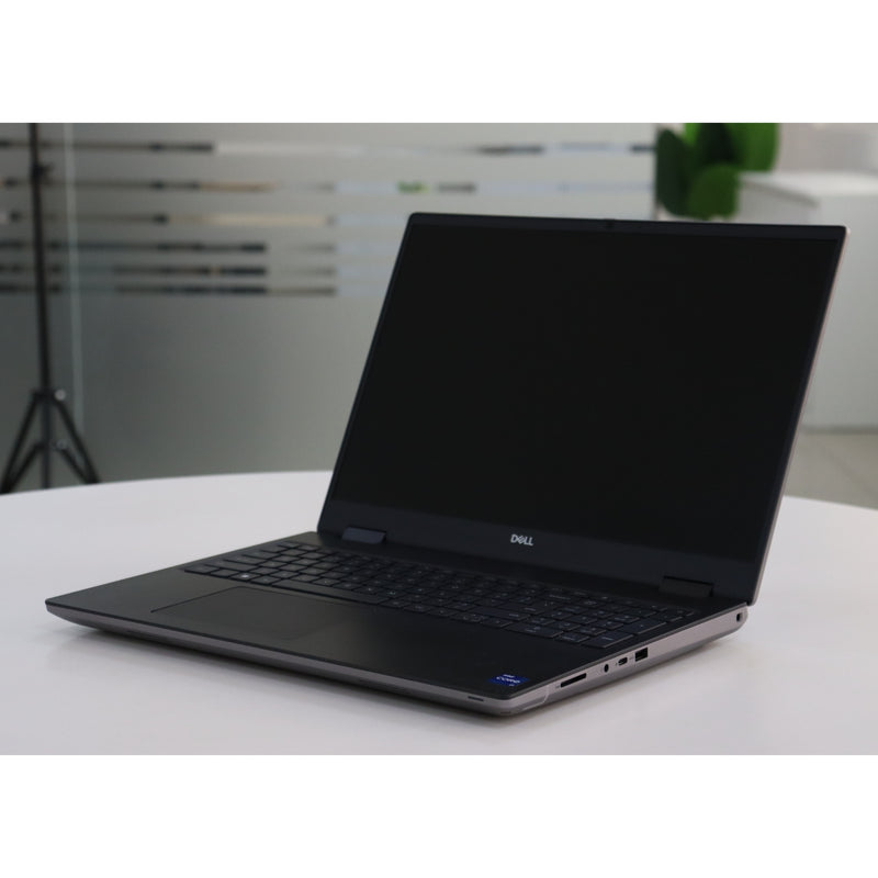 Dell PRECISION 7670: 12th Gen i7, 32GB RAM, 512GB SSD, SN:19521