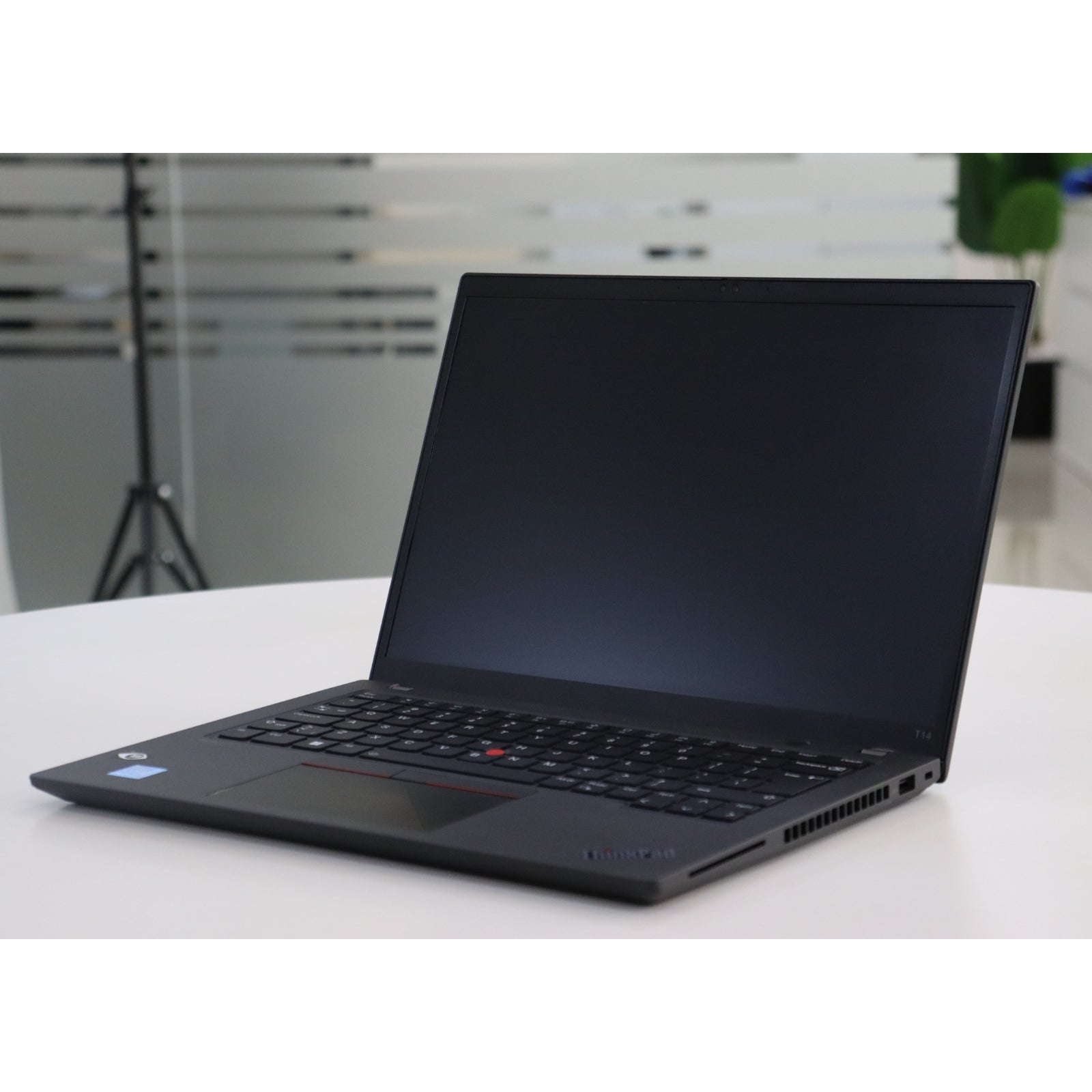 LENOVO THINKPAD T14 GEN 3: Intel Core i5, 12th Gen, 32GB RAM, 512GB SSD SN:00110