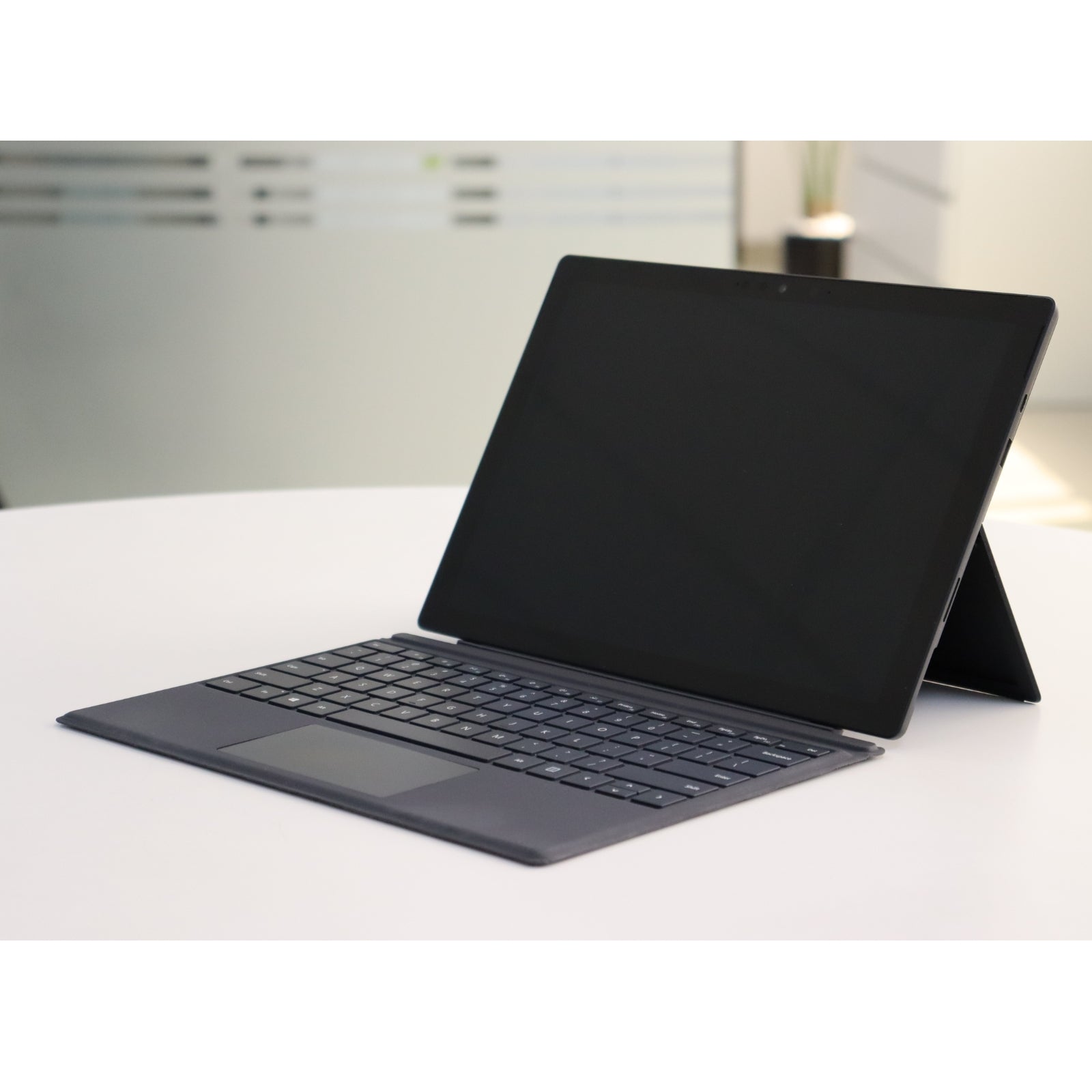 MICROSOFT SURFACE PRO 7+: 11th Gen i5, 8GB RAM, 256GB SSD, SN:918641