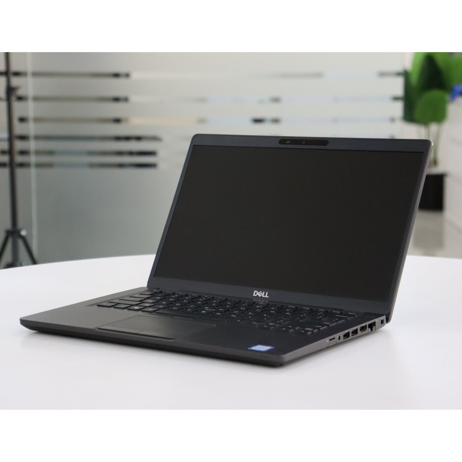 DELL LATITUDE 5400: 8th Gen i5, 8GB RAM, 256GB SSD, SN:19051