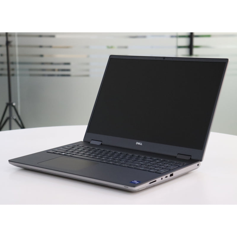 Dell PRECISION 7670: 12th Gen i7, 32GB RAM, 512GB SSD, SN:19508