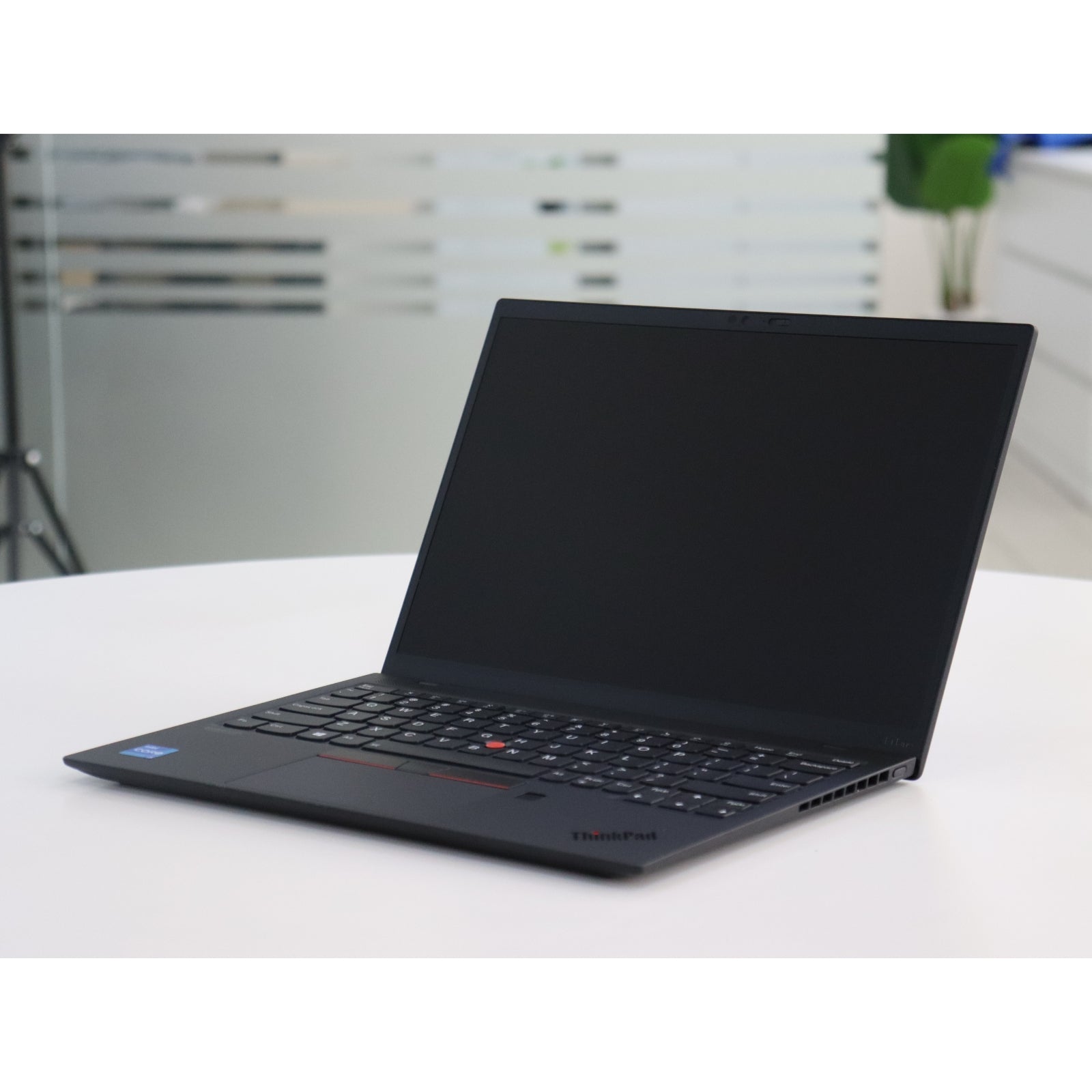 LENOVO THINKPAD X1 NANO GEN 1: 11th Gen i5, 16GB RAM, 256GB SSD, SN:16626