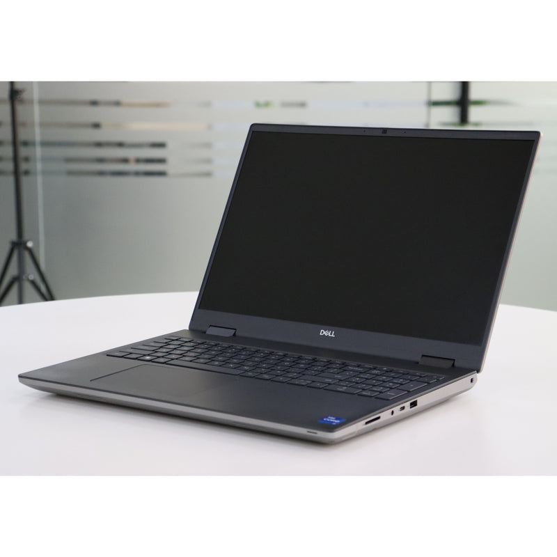 Dell PRECISION 7670: 12th Gen i7, 32GB RAM, 512GB SSD, SN:27776