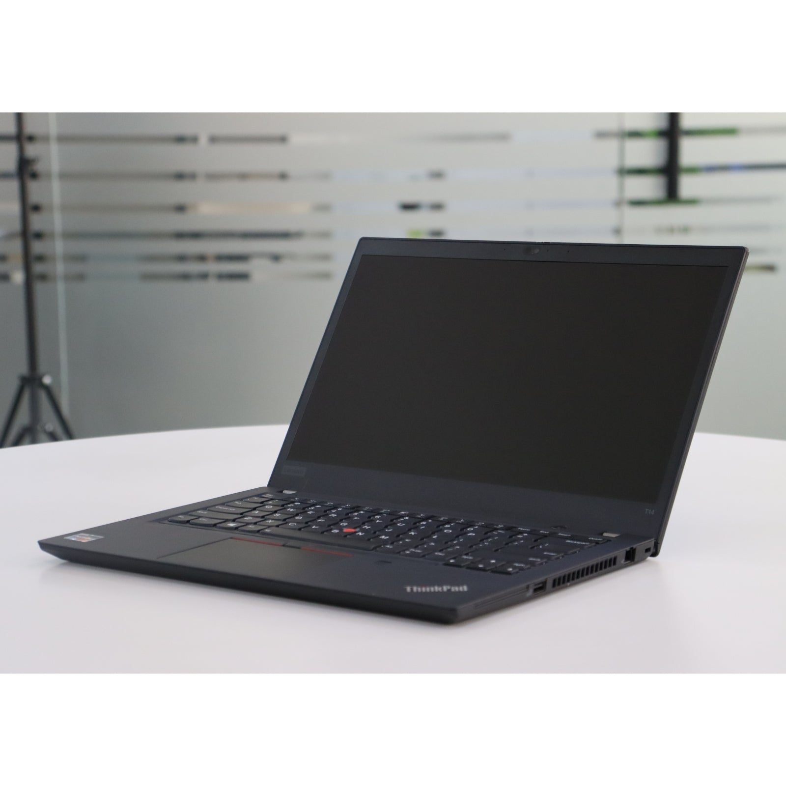 LENOVO THINKPAD T14 GEN 1: AMD RYZEN 7, 32GB RAM, 512GB SSD, SN:22272