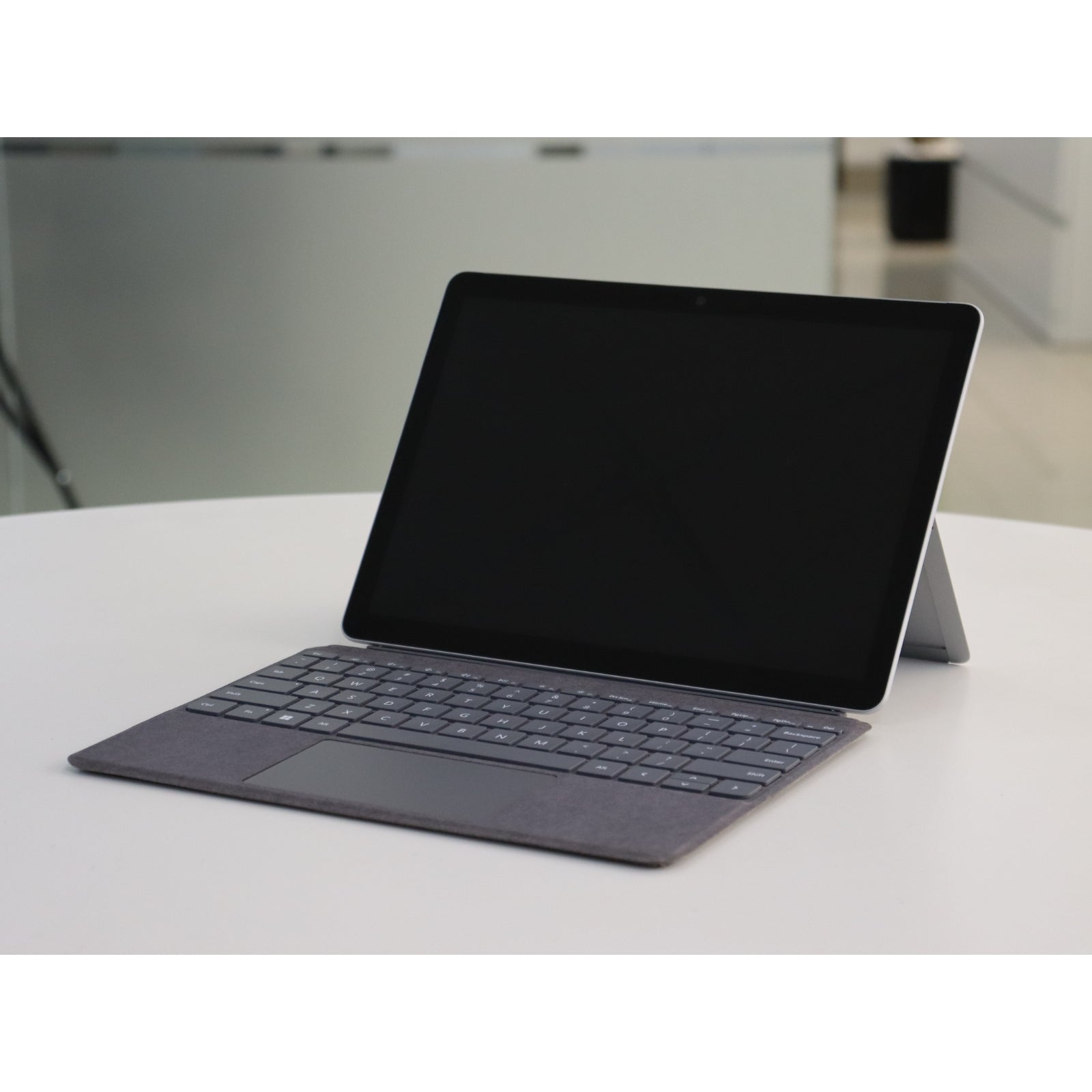 Microsoft SURFACE GO 3: i3, 10th Gen, 4GB RAM, 64GB SSD, SN:18617