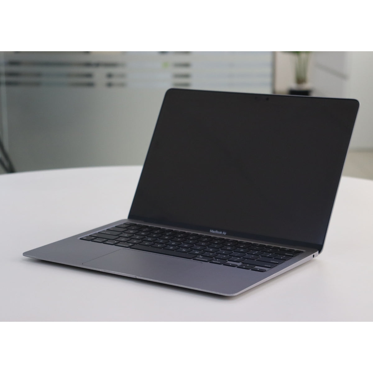 Apple MacBook Air A2337(2020): M1, 8GB RAM, 256GB SSD, SN:60655