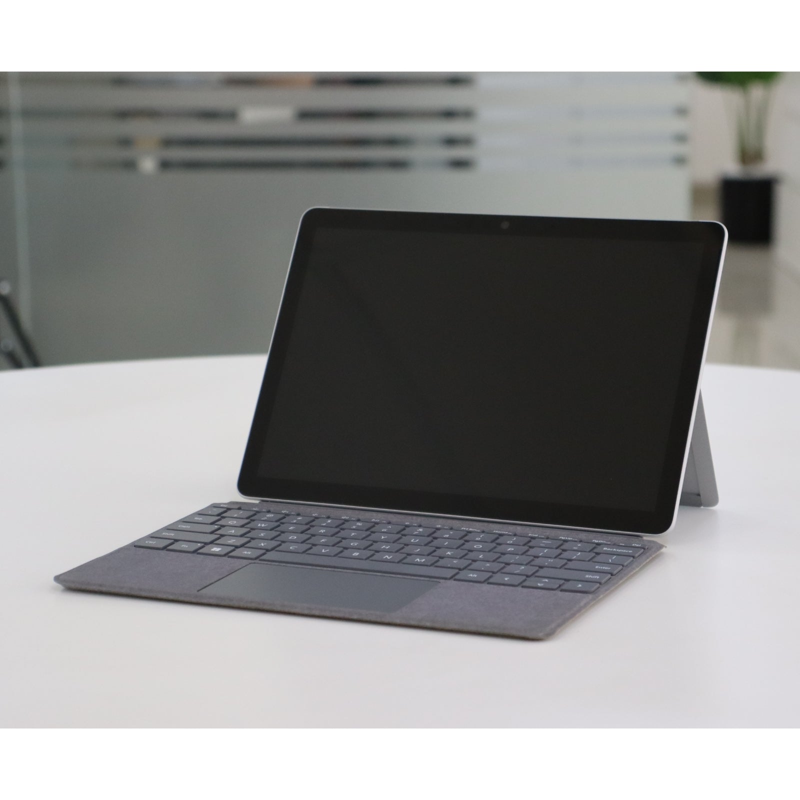 Microsoft SURFACE GO 3: i5, 10th Gen, 4GB RAM, 64GB SSD, SN:918612
