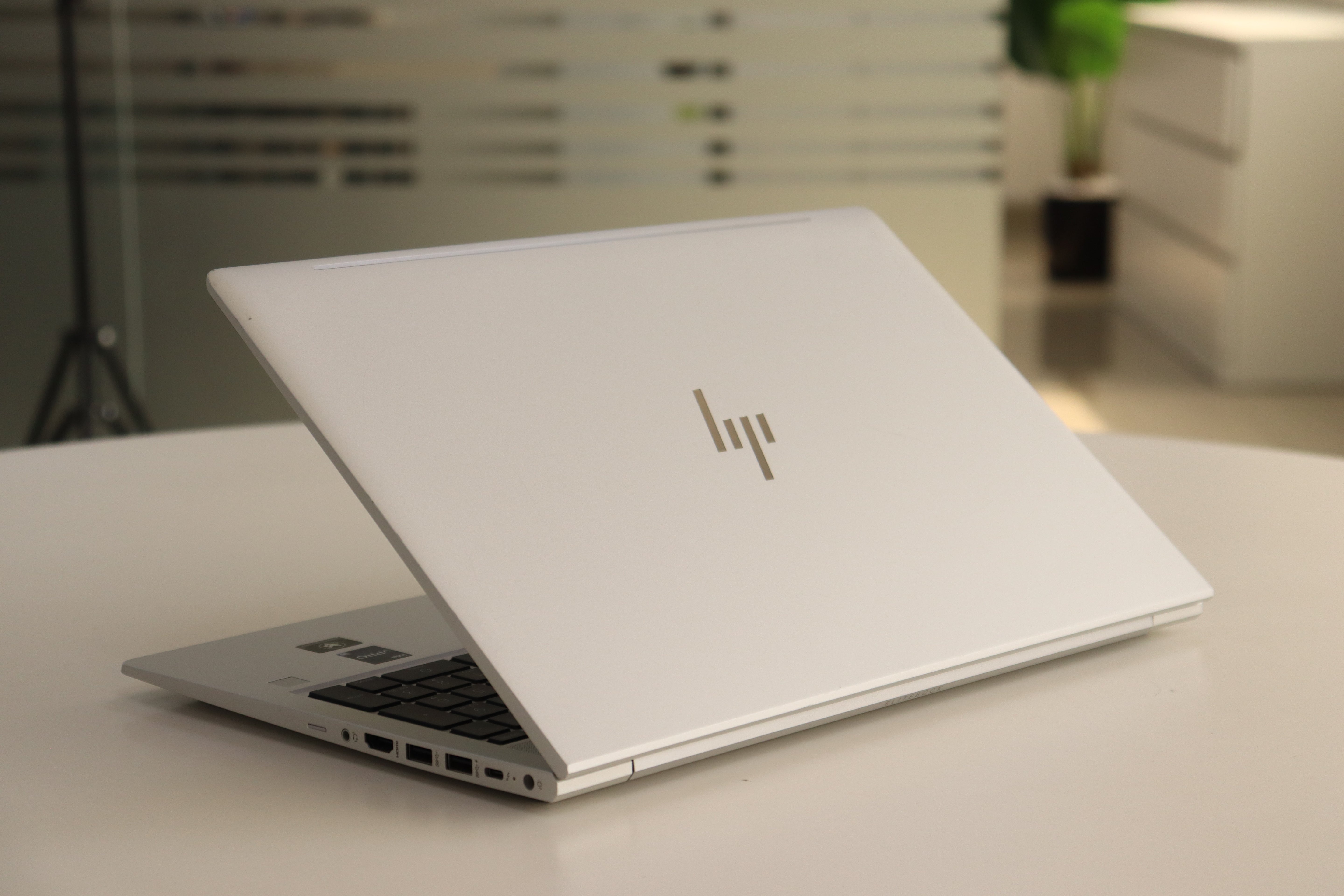 HP EliteBook 650 G9 SN:00383 product photo 6