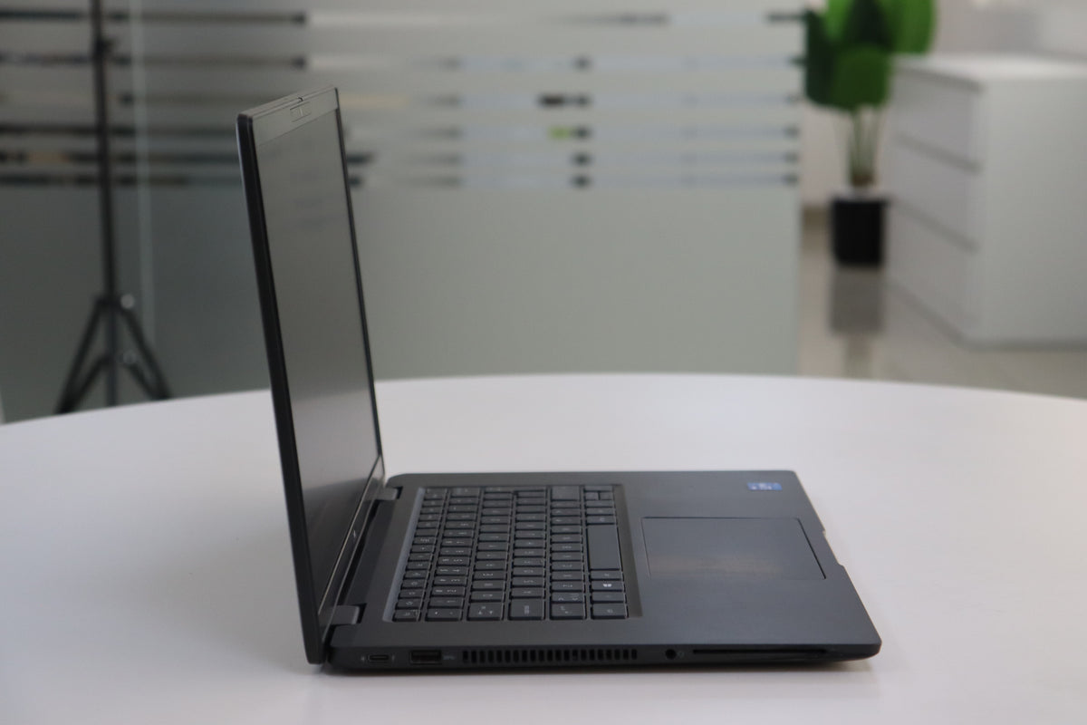 DELL LATITUDE 7520: 11th Gen i7, 16 GB RAM, 512 GB SSD, SN:00703