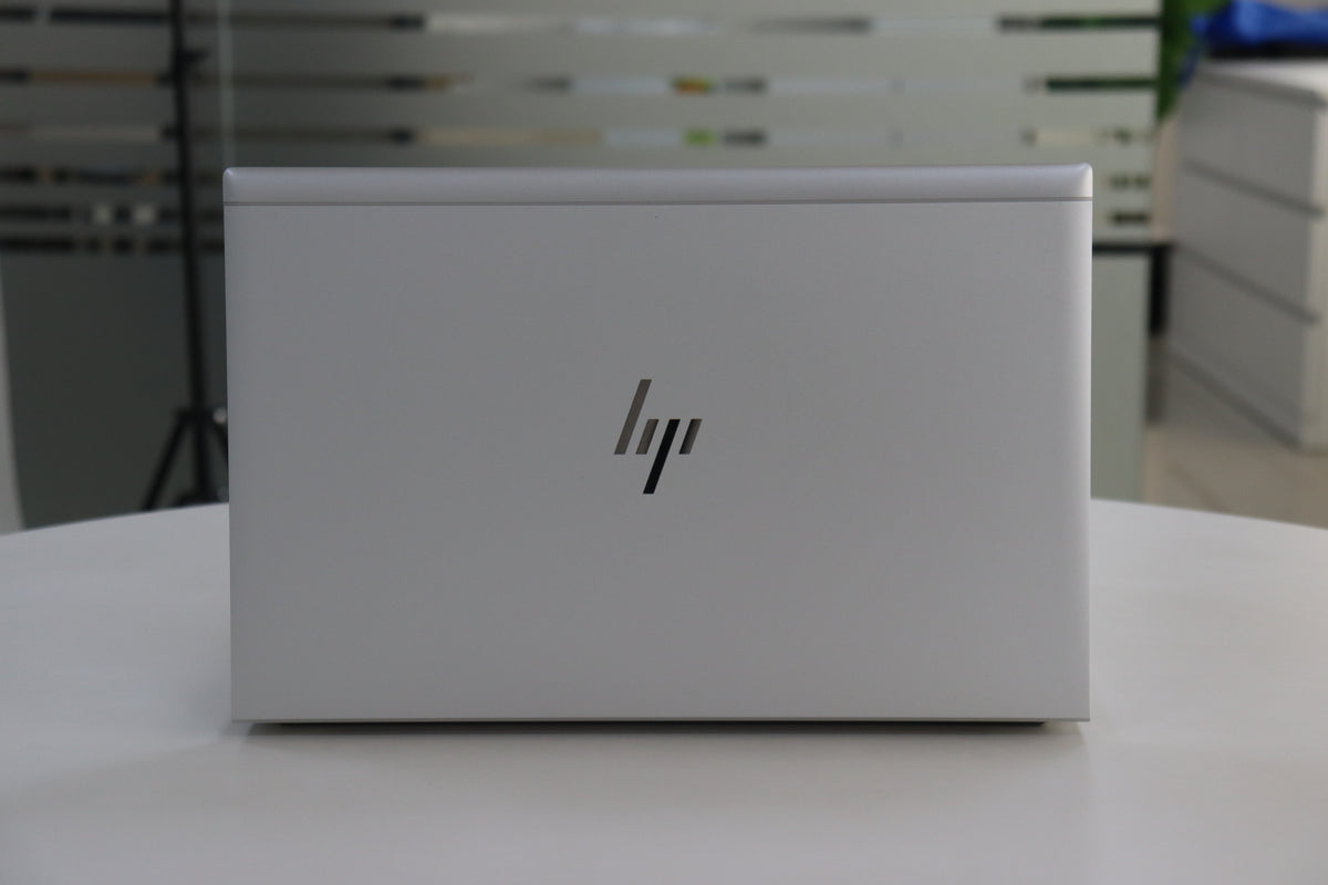 HP ELITEBOOK 850 G8 SN:00287 rear view