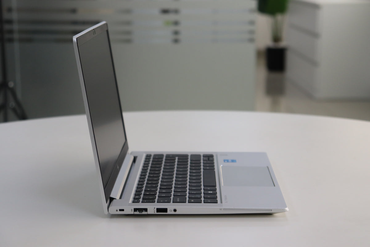 HP ELITEBOOK 630 G10 SN:01221 - product photo 4