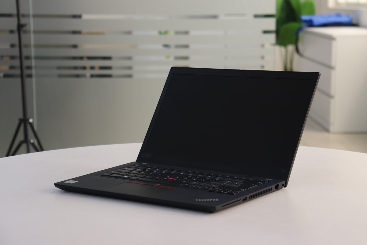 LENOVO THINKPAD T14 GEN 1 SN:00180 right front angle