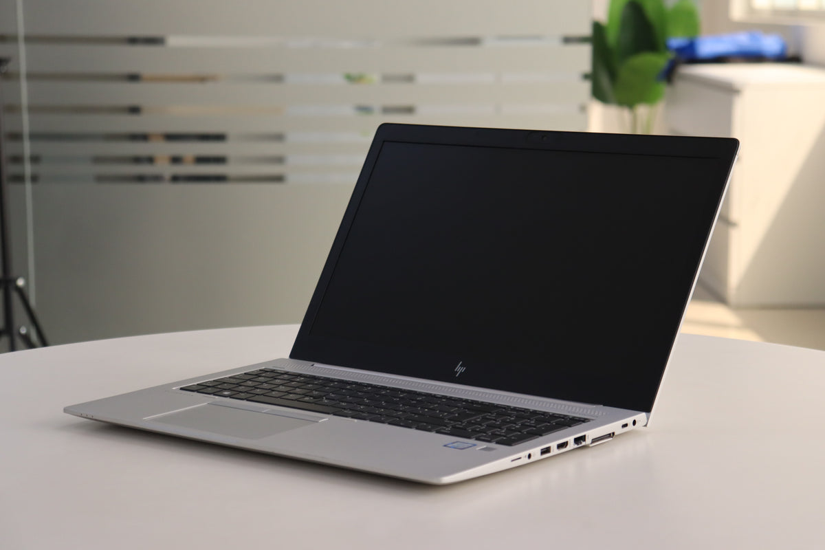 HP ELITEBOOK 850 G6 SN:01380 right front angle
