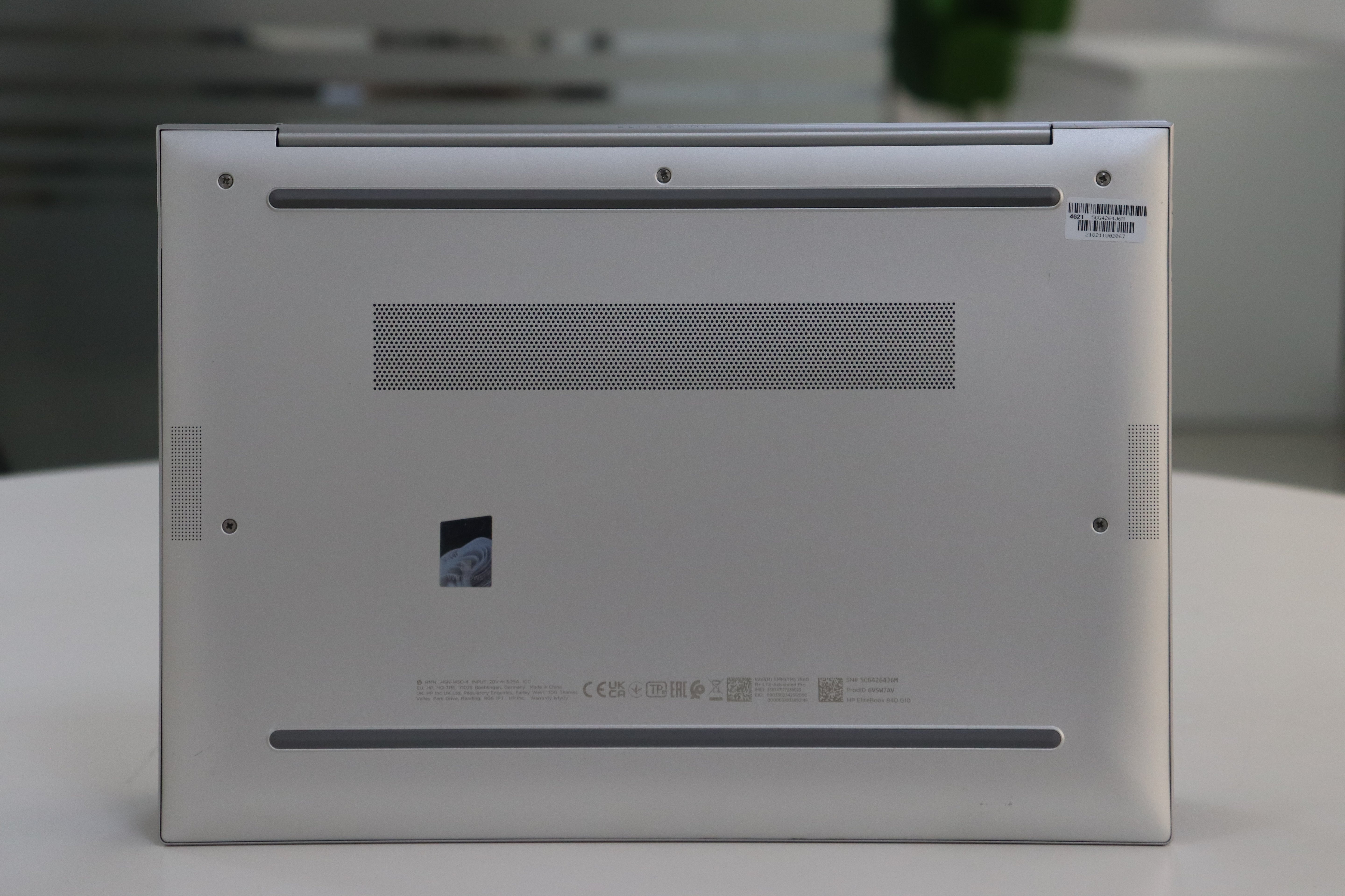 HP EliteBook 840 G10 SN:02067 product photo 7