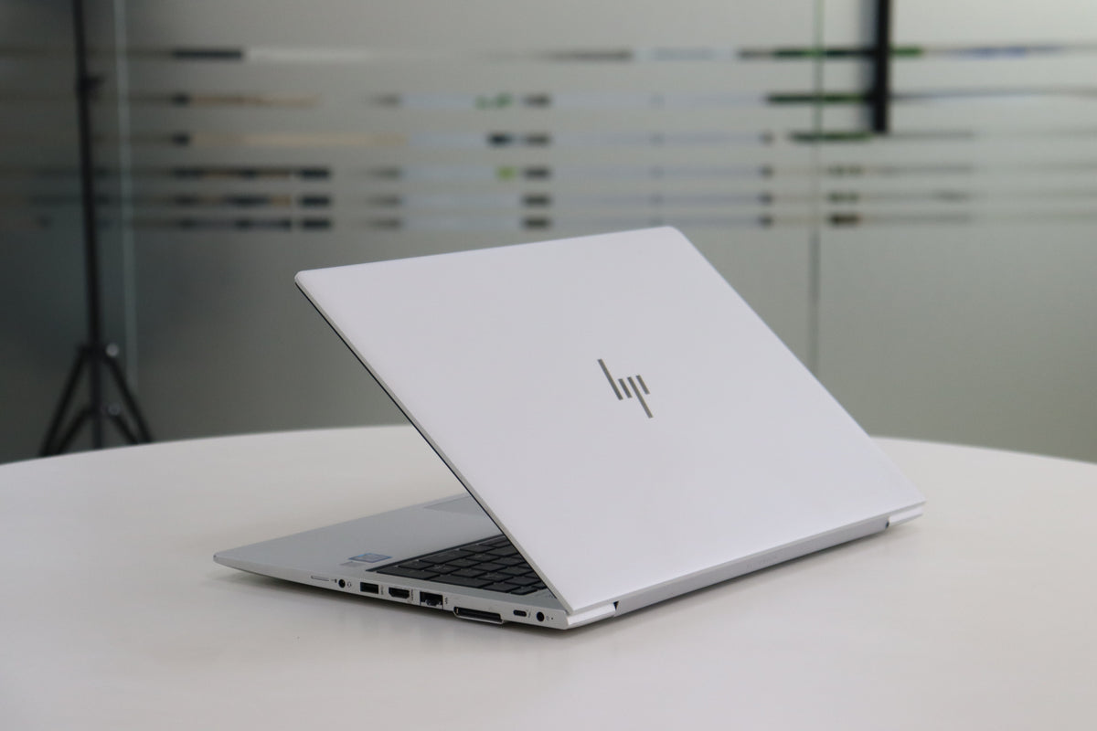HP ELITEBOOK 850 G5 SN:00048 rear right angle