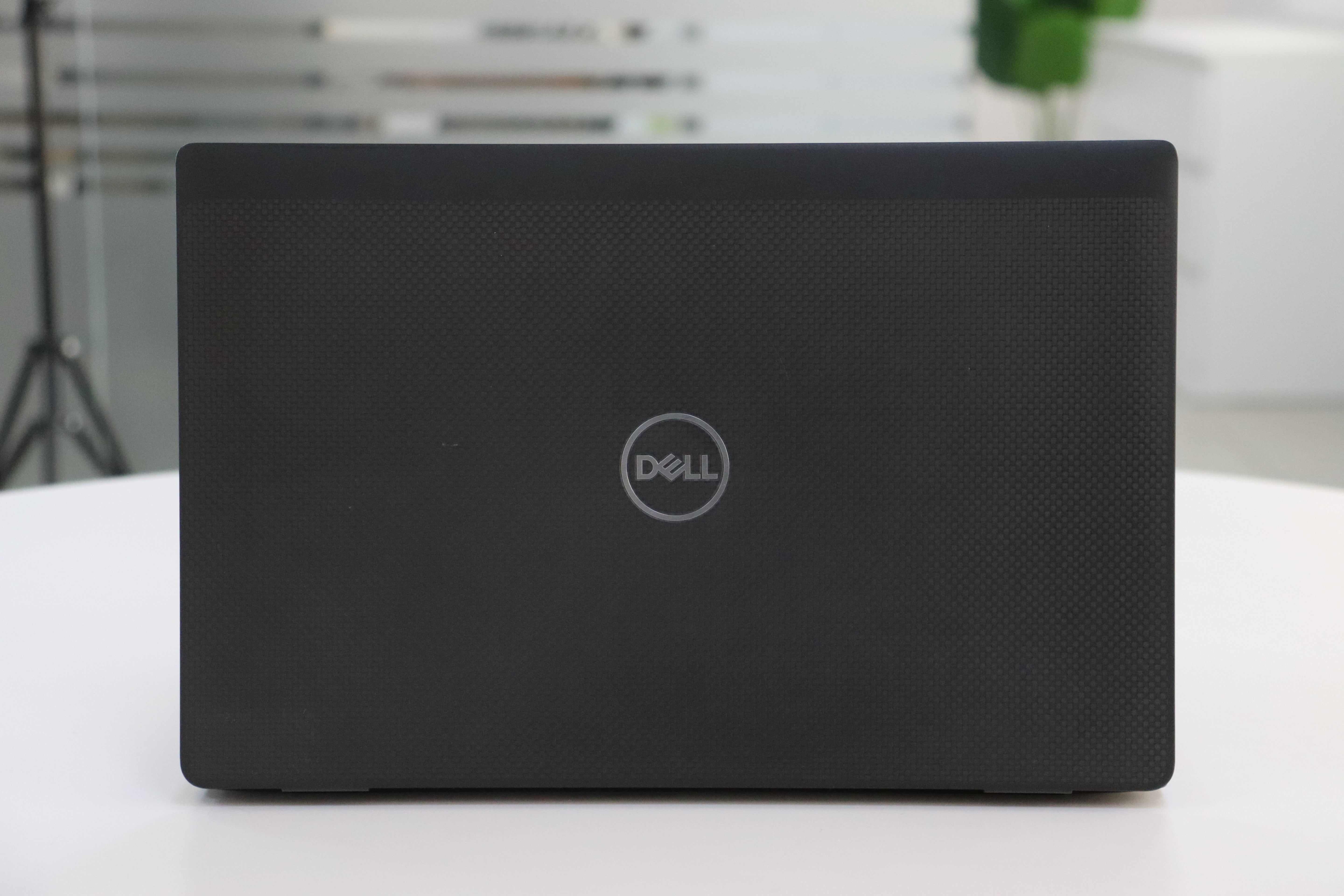 Dell Latitude 7420 SN:00601 product photo 5