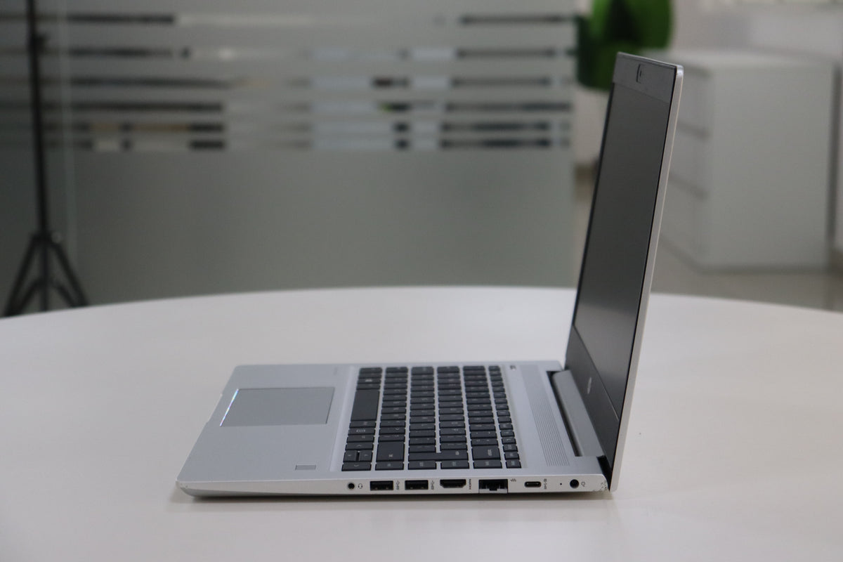 HP ProBook 445 G7 - side view