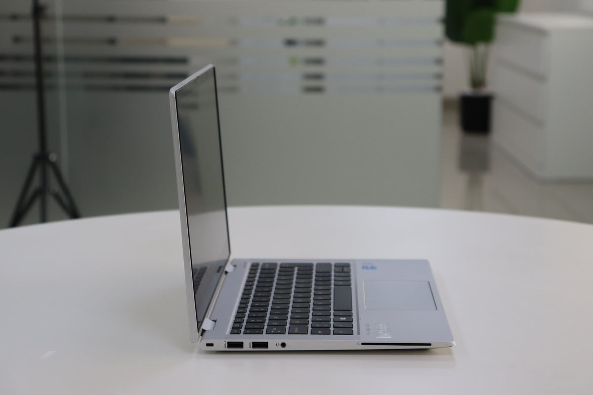 HP ELITEBOOK X360 830 G8 SN:00003 left side view