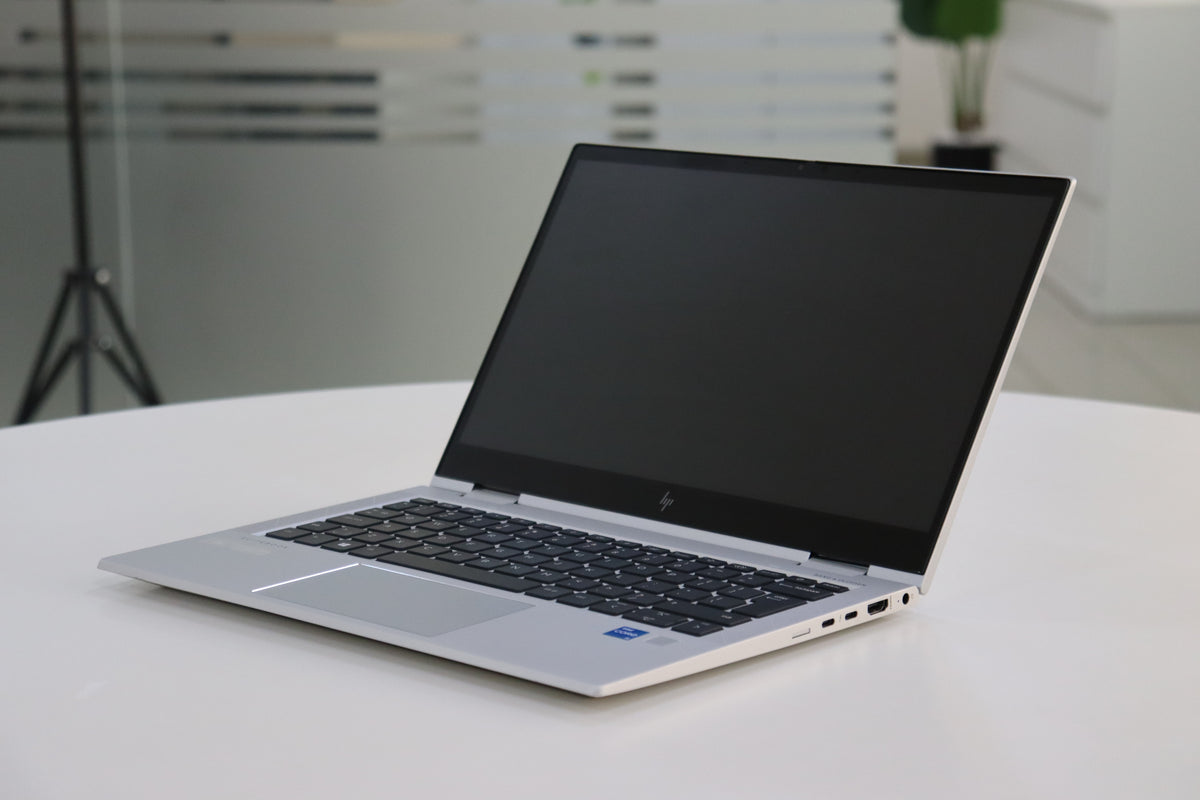 HP ELITEBOOK X360 830 G8 SN:00003 right front angle