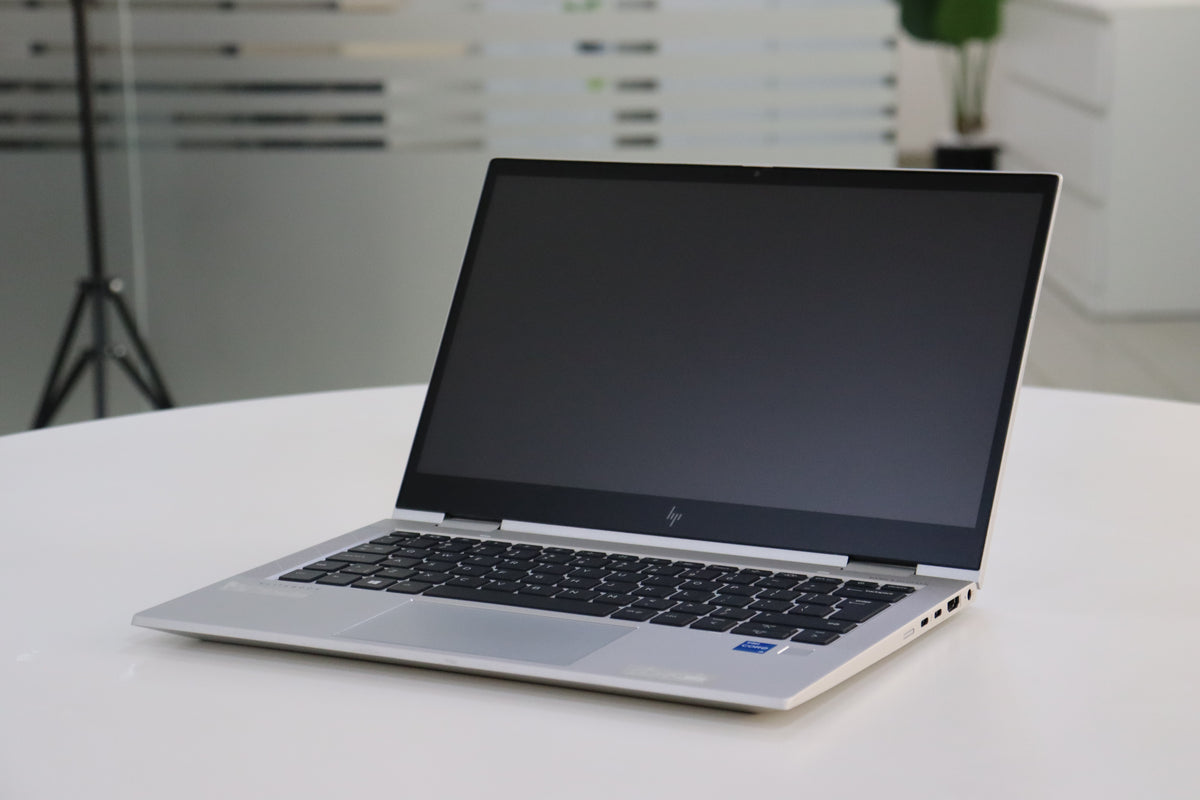 HP ELITEBOOK X360 830 G8 SN:00020 right front angle