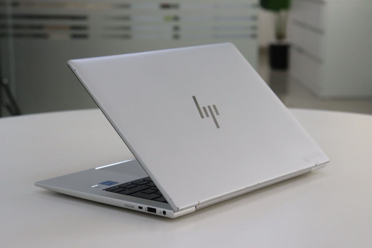 HP EliteBook 840 G10 - screen view