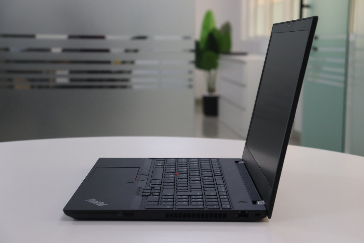 THINKPAD P15S GEN 2 219879000219 image_3