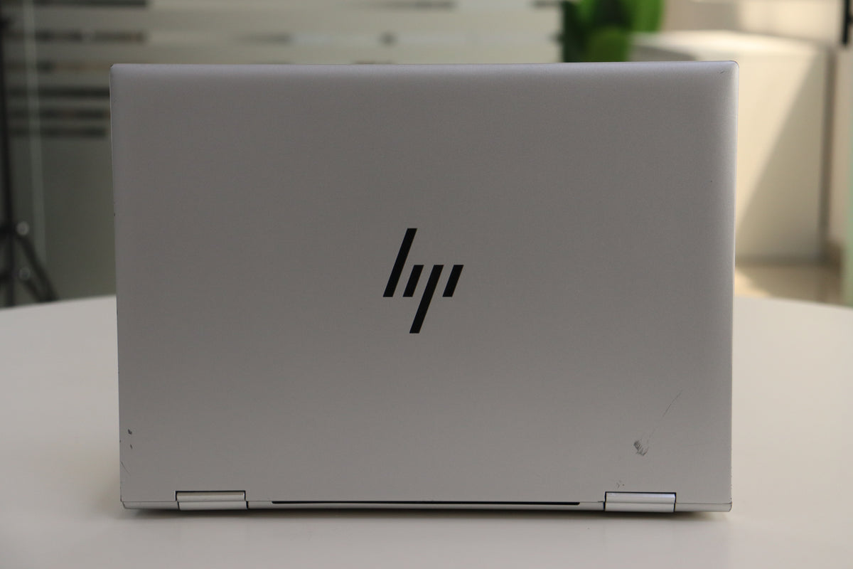 HP Elite x360 1040 G10 - ports view