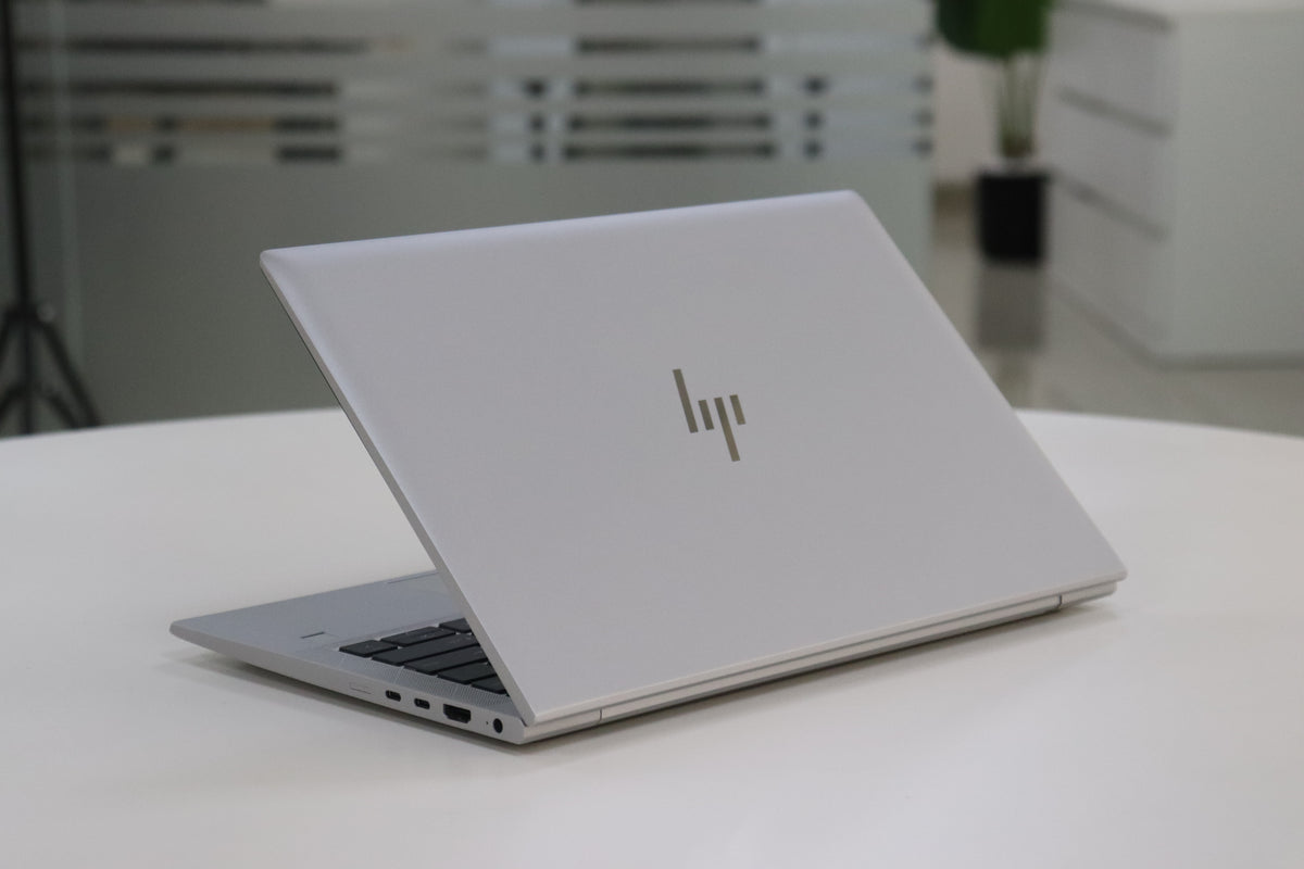 HP EliteBook 835 G7 - ports view