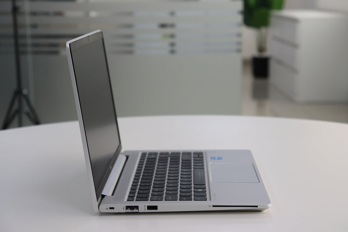 HP EliteBook 640 G9 - keyboard view