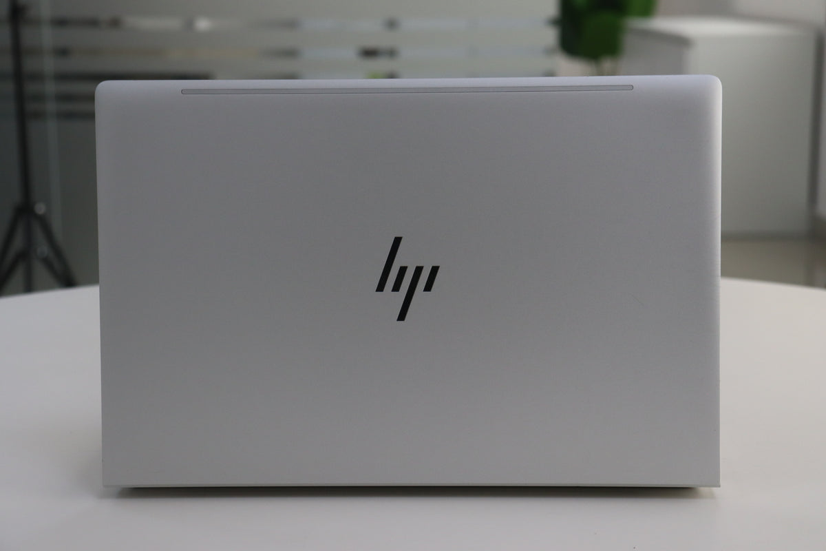 HP EliteBook 640 G9 - ports view