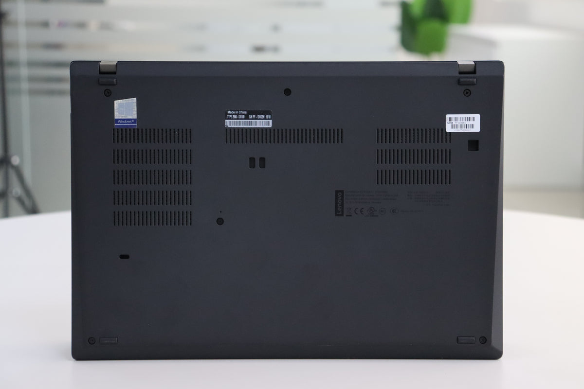 Lenovo ThinkPad T495 SN:00862 product photo 7