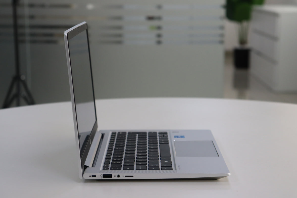 HP ProBook 430 G8 - keyboard view