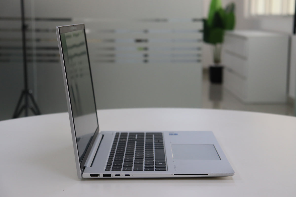 HP EliteBook 860 G10 - keyboard view