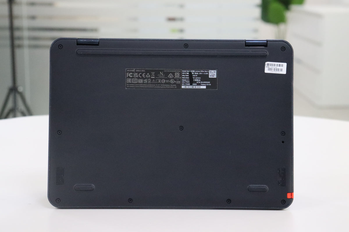 Lenovo 500W Gen 3 bottom view